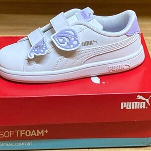 Girls Puma size 10c white and purple